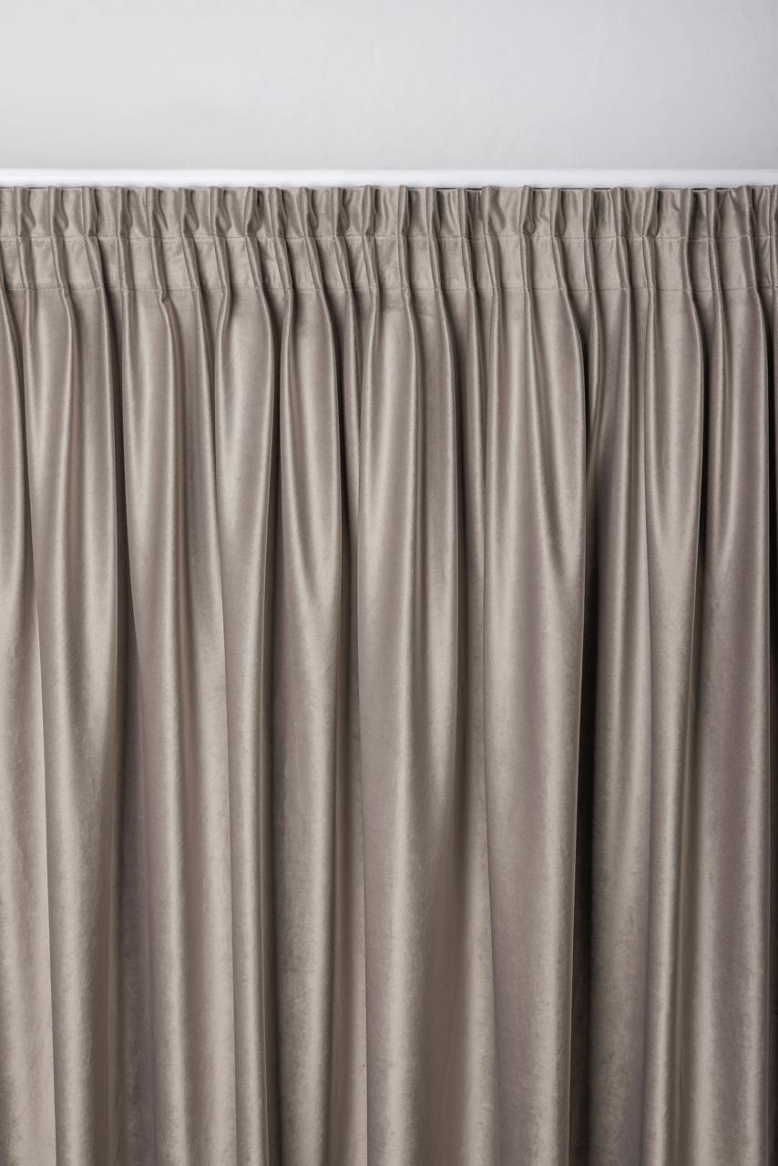 Штора Velvet #1